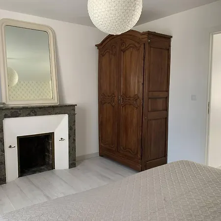 Duplex Lumineux à - 2 Chambres, Moderne Et Confortable - Fr-1-870-12 Appartement