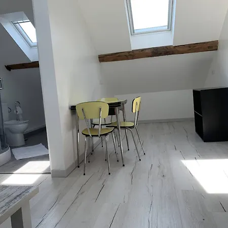 Duplex Lumineux A - 2 Chambres, Moderne Et Confortable - Fr-1-870-12 * Reims