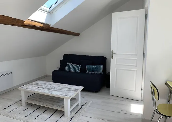 Апартаменты Duplex Lumineux A - 2 Chambres, Moderne Et Confortable - Fr-1-870-12