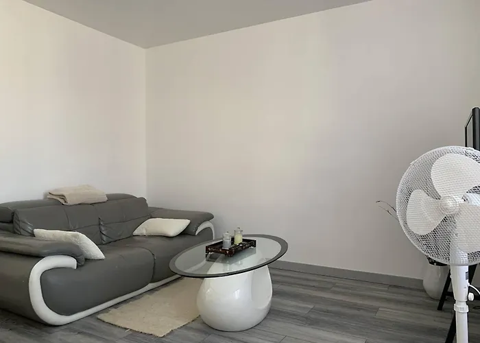 Duplex Lumineux A - 2 Chambres, Moderne Et Confortable - Fr-1-870-12