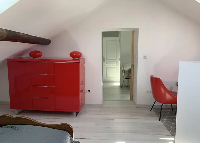 Duplex Lumineux A - 2 Chambres, Moderne Et Confortable - Fr-1-870-12 *